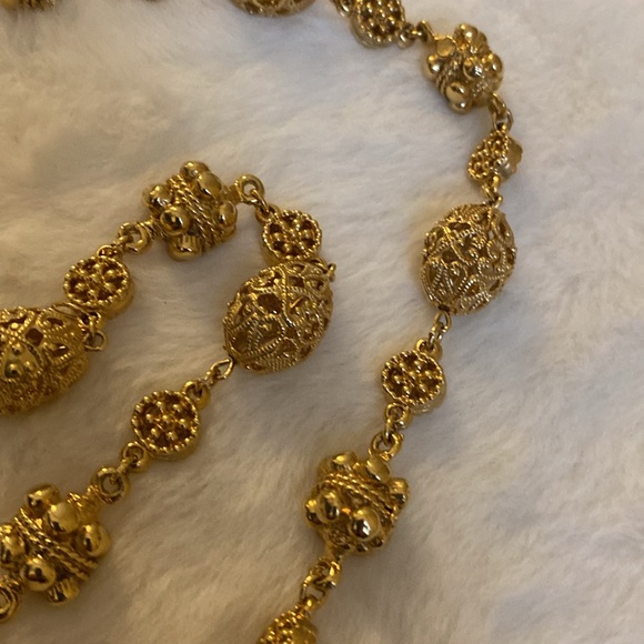 *NWT* ST JOHN Vintage Gold Tone Chunky Necklace - Picture 4 of 5